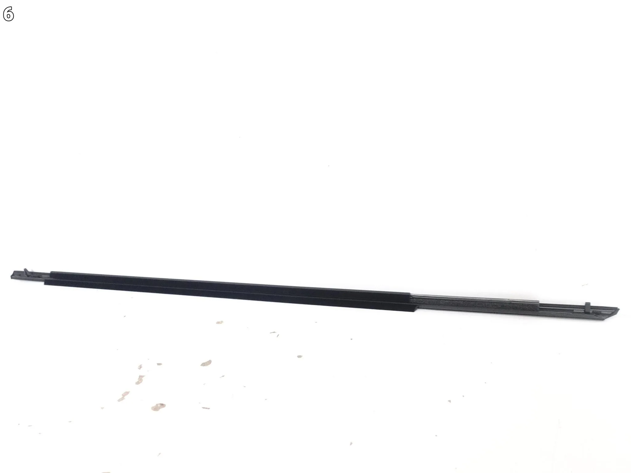 LEXUS RZ 450e 300e EB10 EB20 23- LISTWA ZGARNIAJĄCA SZYBY DRZWI PRZÓD PRAWA fabd8d58ef0beaf498b56a26c3c8bb37