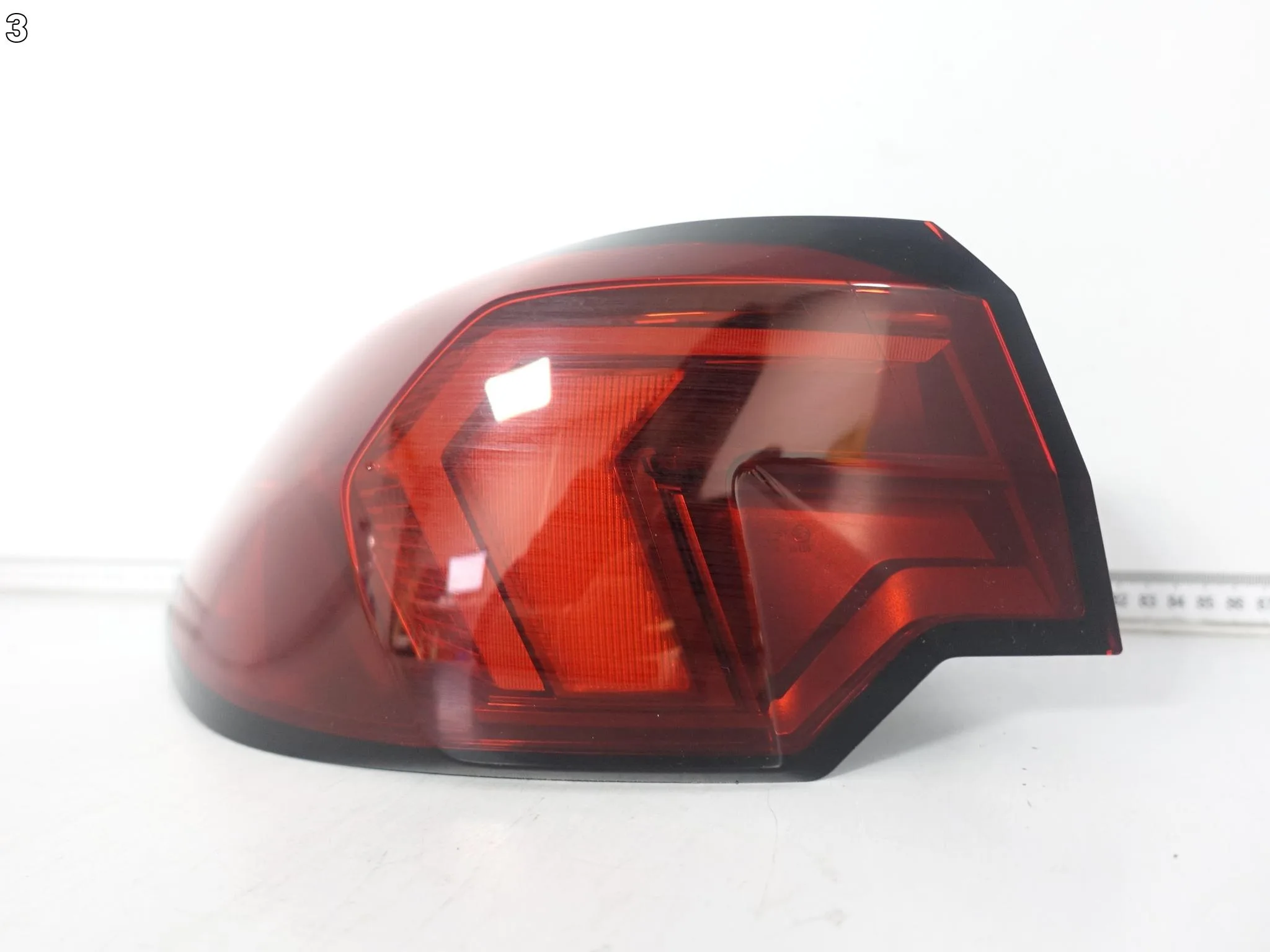 BMW 1 F70 24- LAMPA LED HIGH M SHADOW LINE LEWA W BŁOTNIK TYŁ EUROPA ba1e868e016521585e3f8e78328751c5