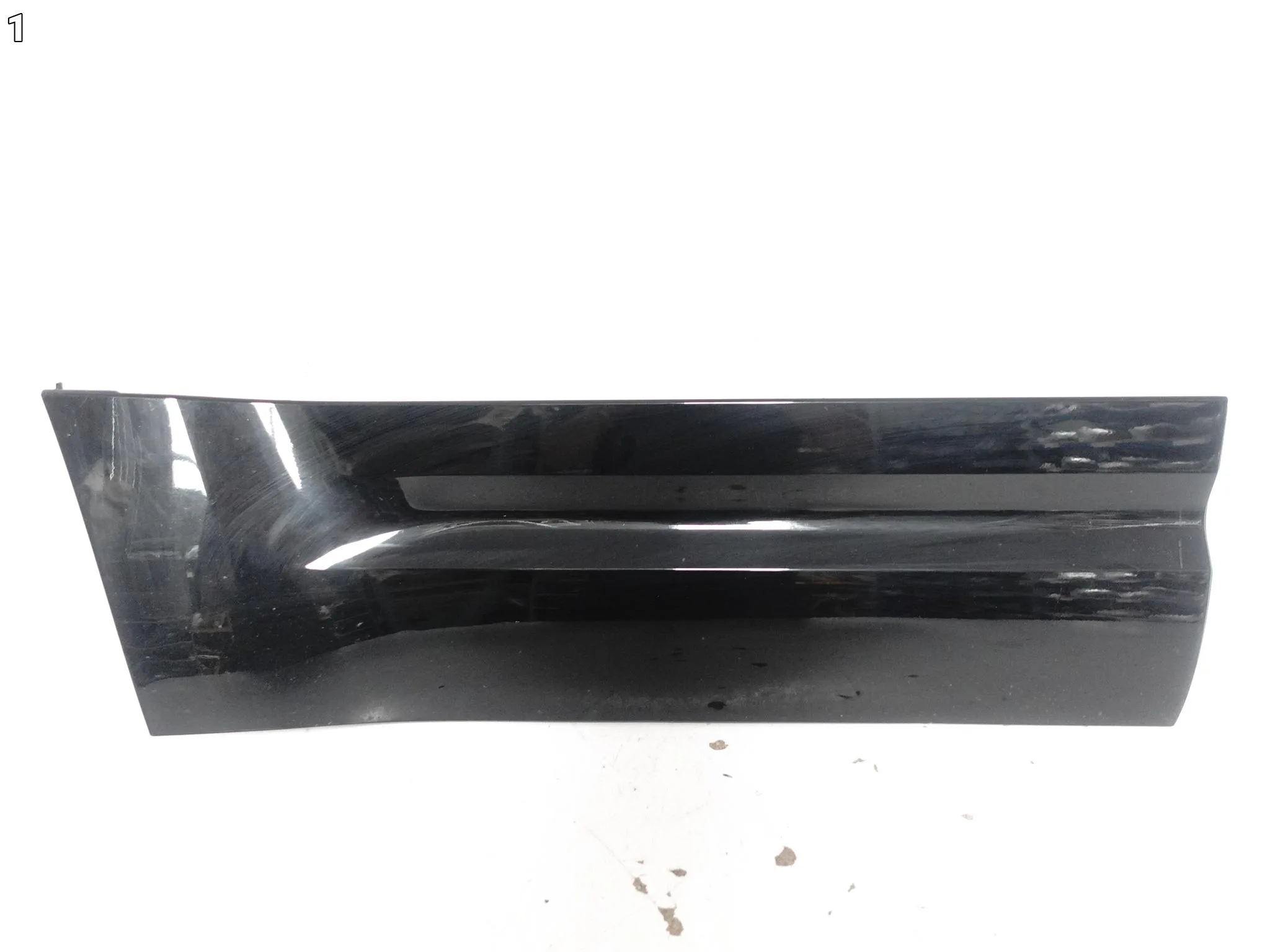 LAND ROVER DEFENDER II 2 L663 X-DYNAMIC 20- DOLNA LISTWA DRZWI TYŁ PRAWA 710da775172a9e3d792f6bea97a3b8dd
