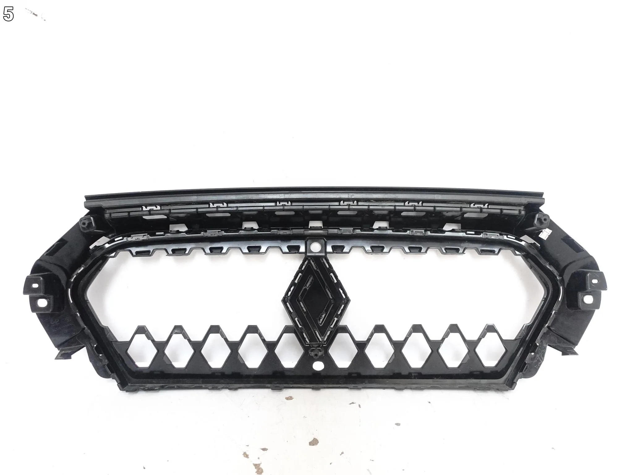 RENAULT CLIO VI X60 25- WZMOCNIENIE STELAŻ RAMKA POD GRILL ATRAPĘ PRZÓD 8b12294d6727c3fbbbb9ebd829e5ce77