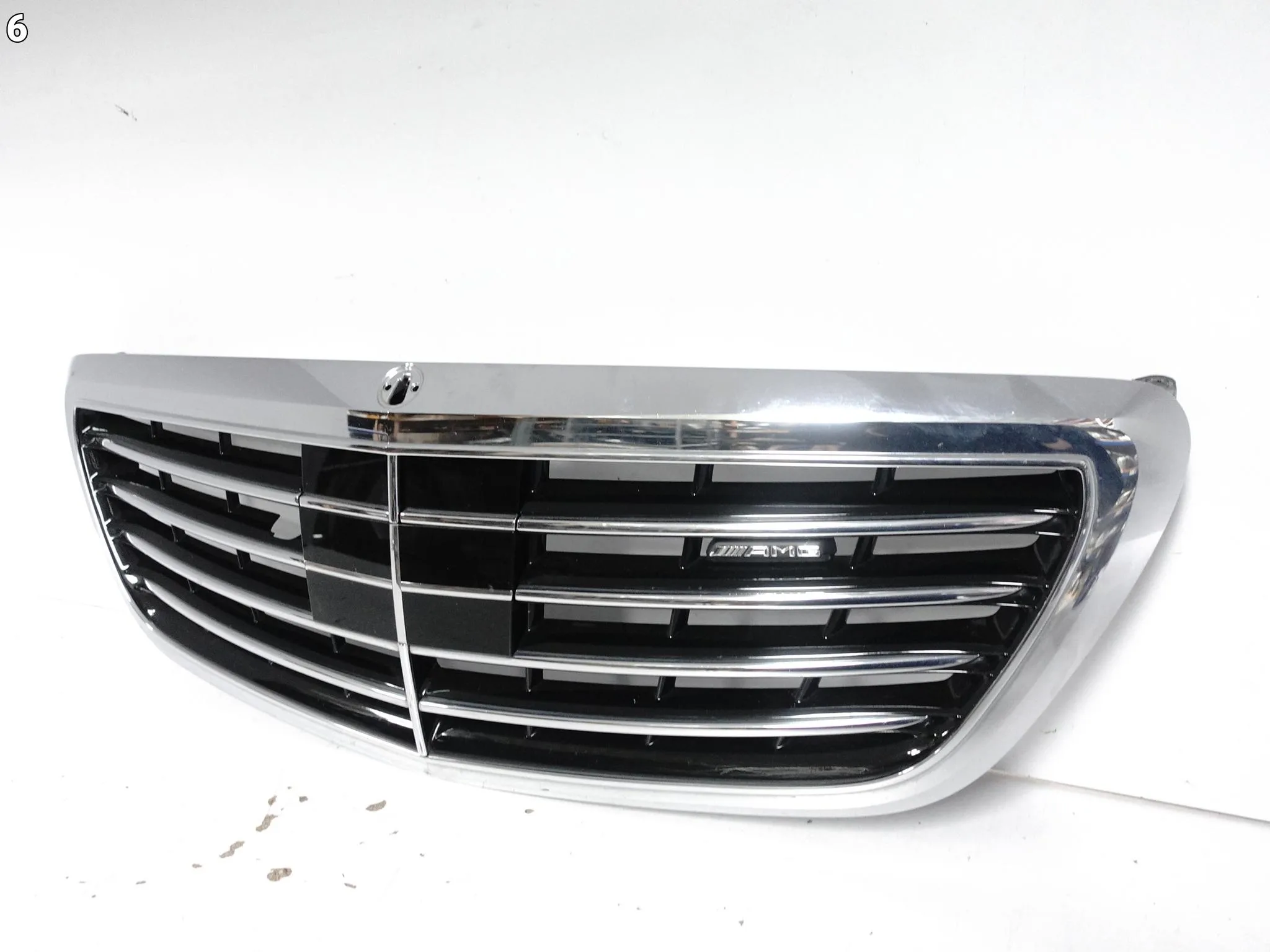MERCEDES S-KLASA S63 63 W222 AMG 13-17 GRILL ATRAPA KRATKA POD RADAR PRZÓD a305d809ba7241a0a4bf2b09fb02a5e1