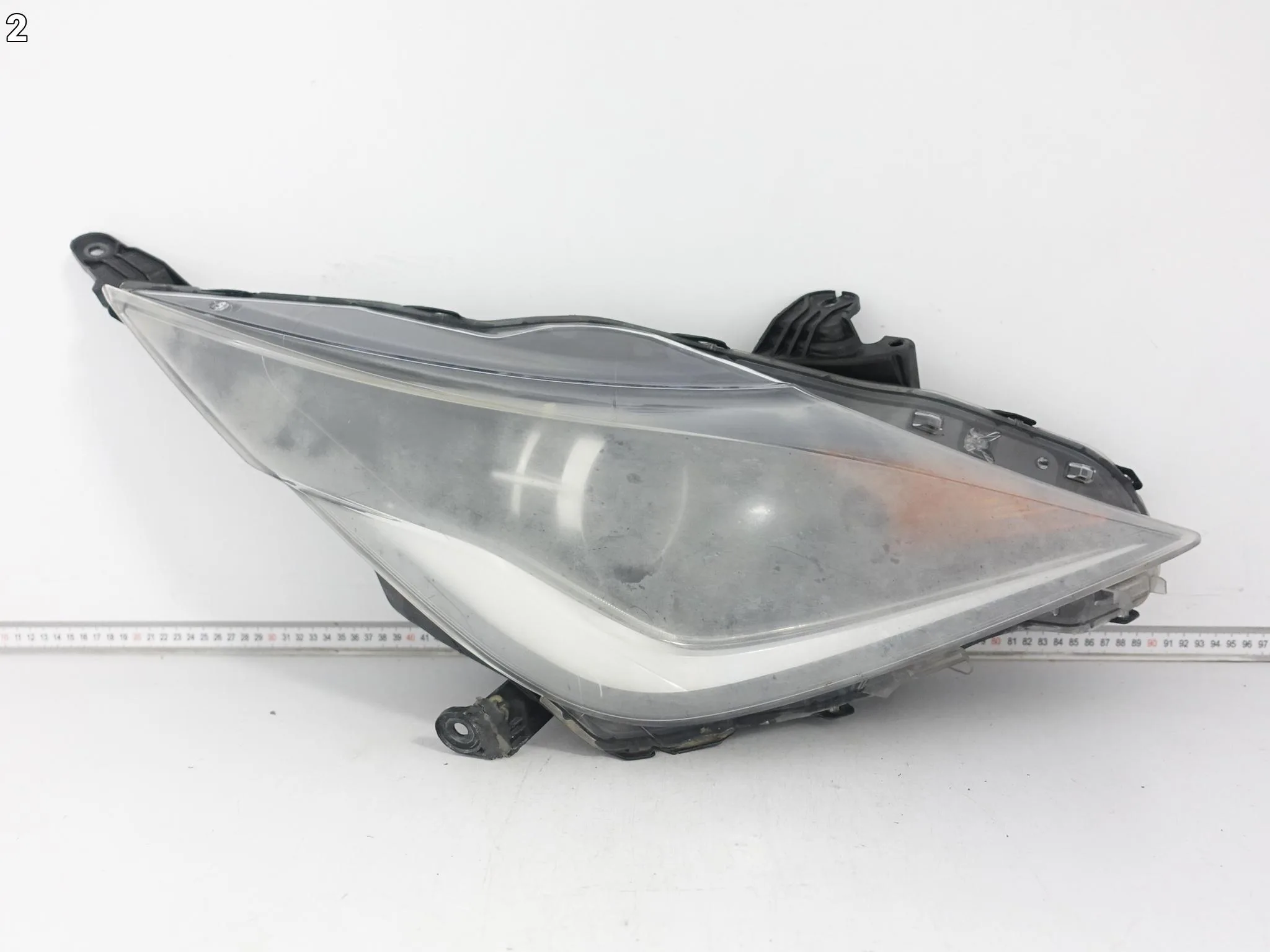 TOYOTA AYGO II 2 AB40 14-18 LAMPA PRAWA ZWYKŁA HALOGEN PRZÓD EUROPA 626fa6793c167b5bdd761dcc97f5b558