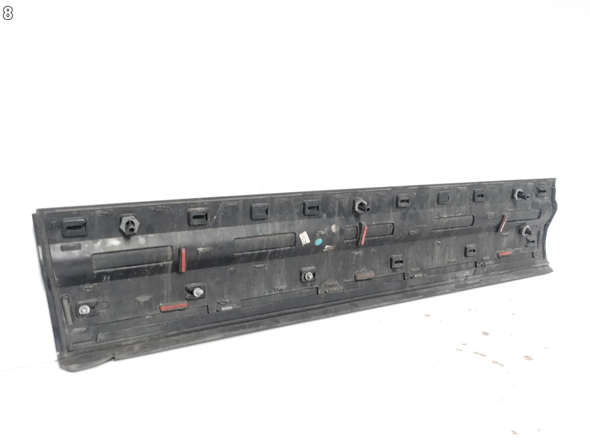 LAND ROVER DEFENDER II 2 L663 110 20- LISTWA DRZWI PRZÓD PRAWA X-DYNAMIC 6132d79219fa24b8d546f712a3382878
