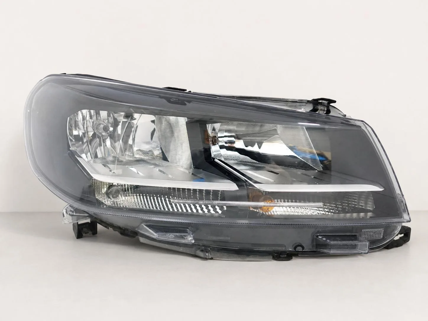 JUMPY EXPERT III IV SCUDO III VIVARO C LIFT 23- LAMPA PRAWA HALOGEN EUROPA 03e2291dcaad8c3b0457276d437df14c