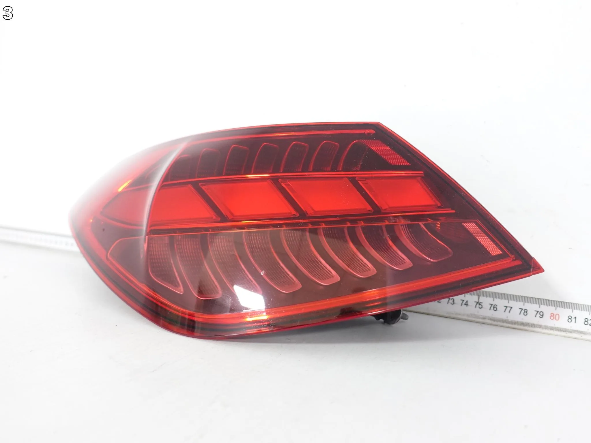 MERCEDES C-KLASA W206 SEDAN 21-26 LAMPA LED W BŁOTNIK LEWA TYŁ EUROPA 5682bcdd40b6d4b15db386398b9ac248