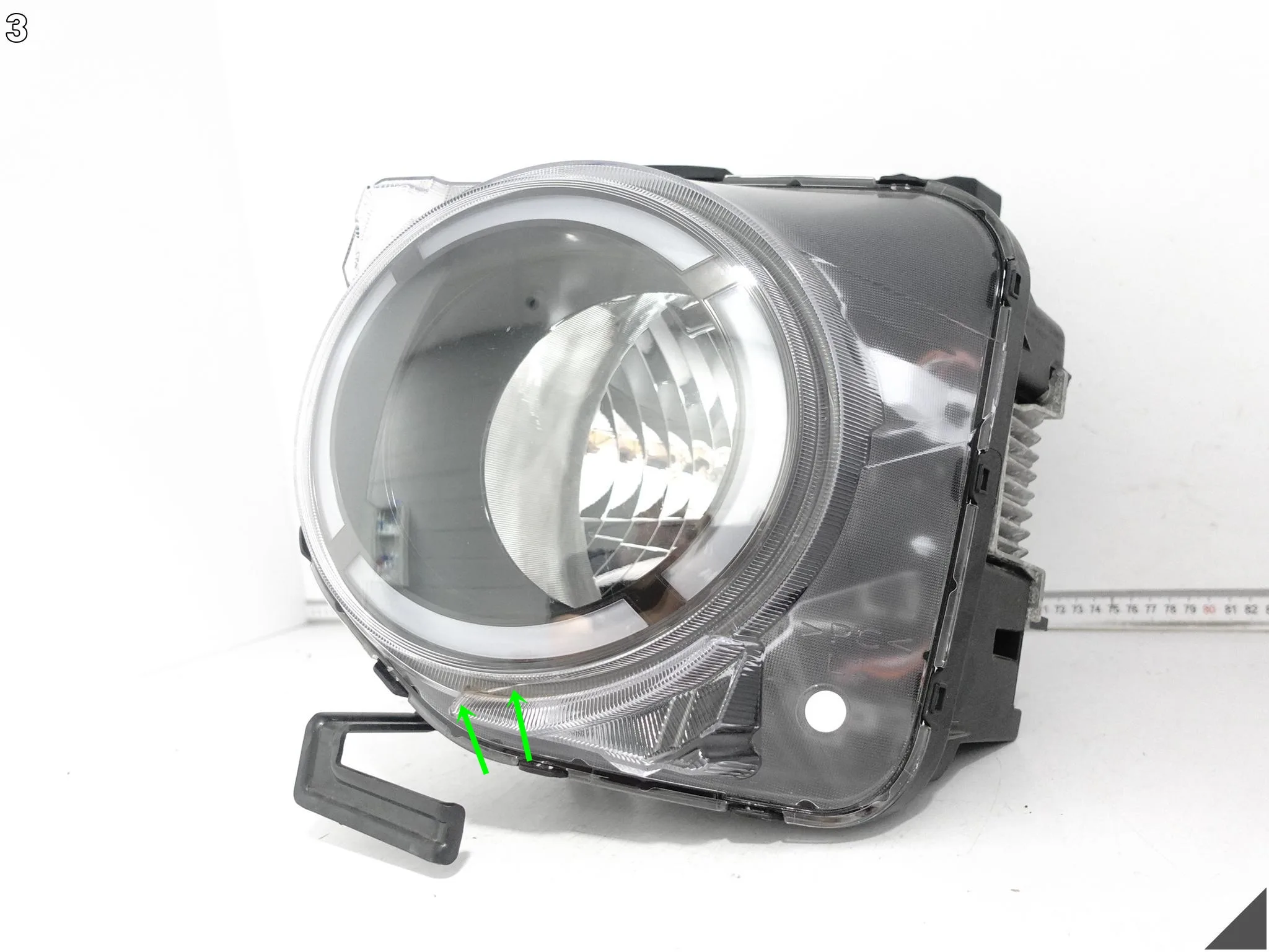 HYUNDAI INSTER AX1 EV 24- LAMPA ZWYKŁA HALOGEN + LED LEWA PRZÓD EUROPA 15371bd435db3c8544145369cf76b926