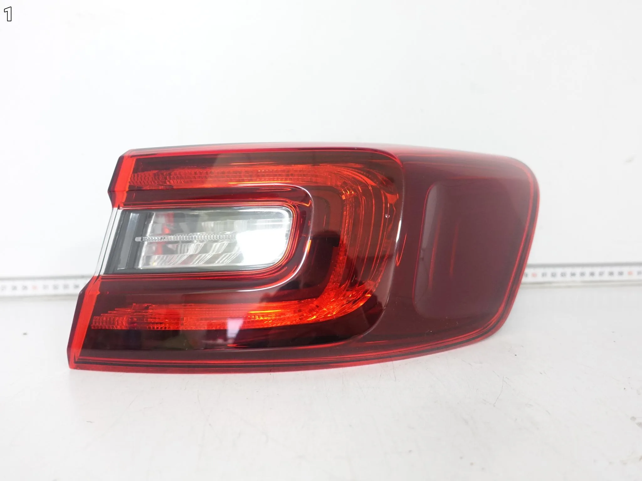 RENAULT TALISMAN KFD GRANDTOUR KOMBI 15-20 LAMPA LED PRAWA TYŁ W BŁOTNIK EU f2748a22709fd254f03054726ef88db1