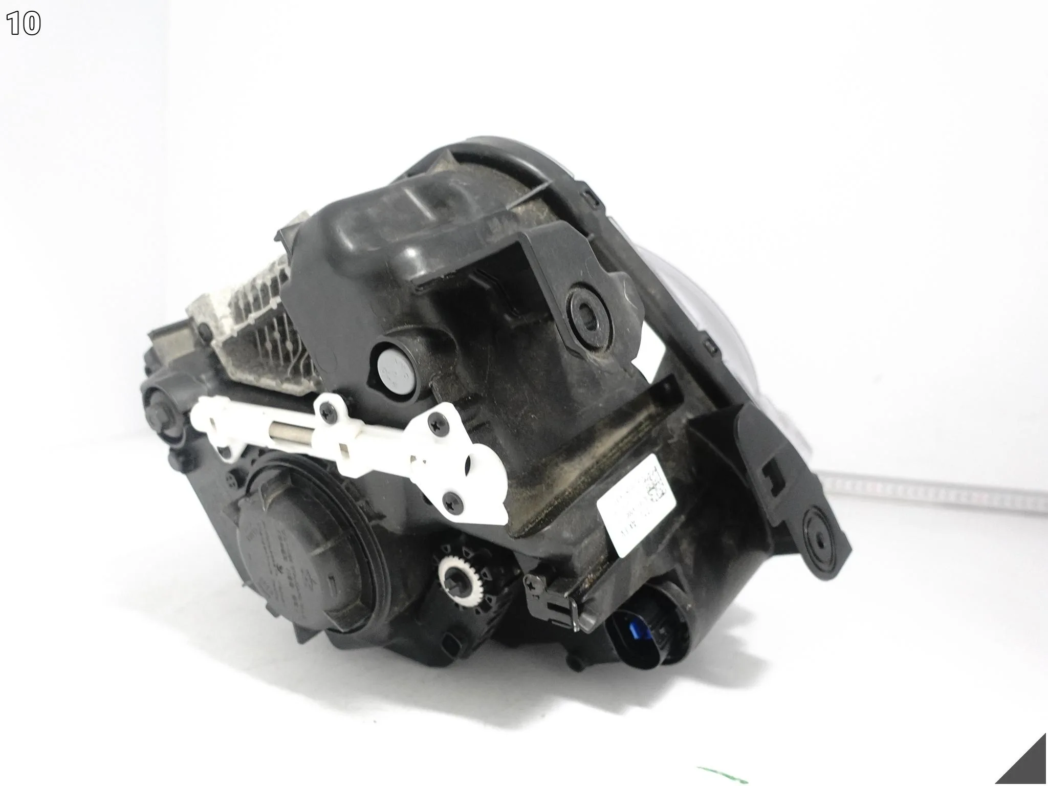 HYUNDAI INSTER AX1 EV 24- LAMPA ZWYKŁA HALOGEN + LED LEWA PRZÓD EUROPA 7581638f50a8d86cab097772e8b66dff