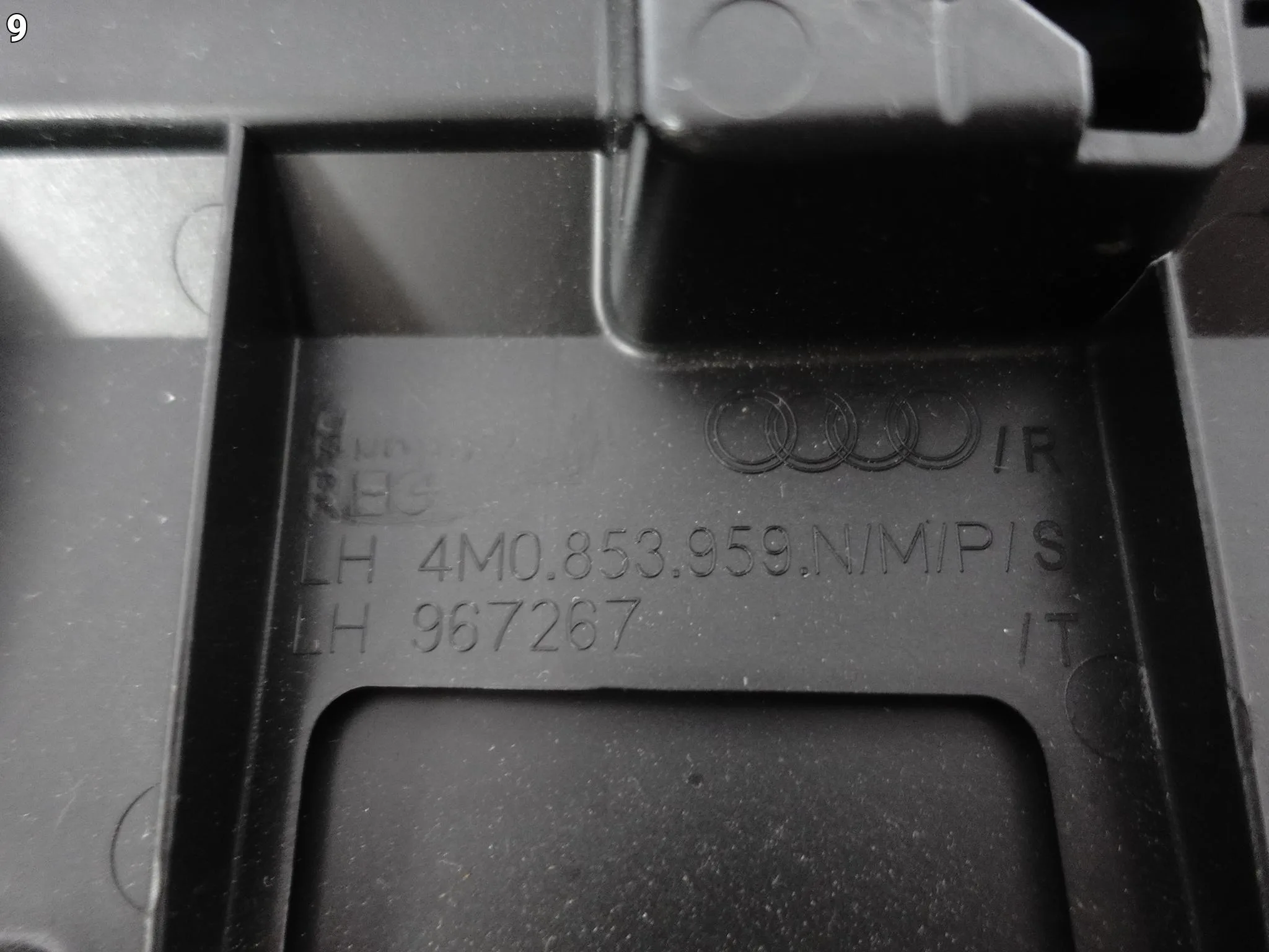 AUDI Q7 S-LINE SQ7 LIFT 4M0 19- DOLNA LISTWA NAKŁADKA NA DRZWI PRZÓD LEWA 0d8dfadcebd5284bc53af8c1626ad4b5