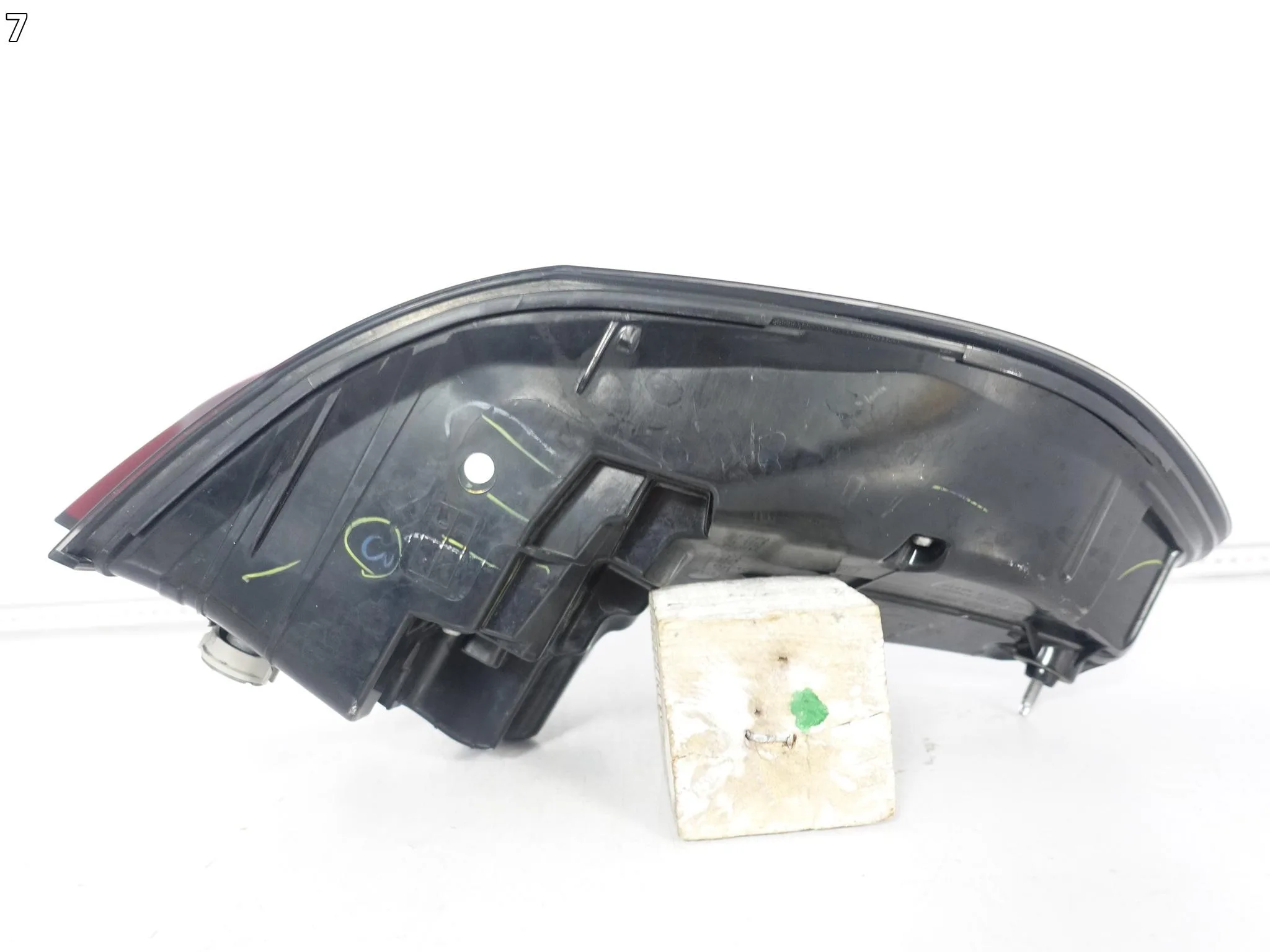 BMW X5 G05 F95 LIFT LCI 23-26 LAMPA LED PRAWA W BŁOTNIK TYŁ EUROPA 229ee442def3f23763f0b59361d51597