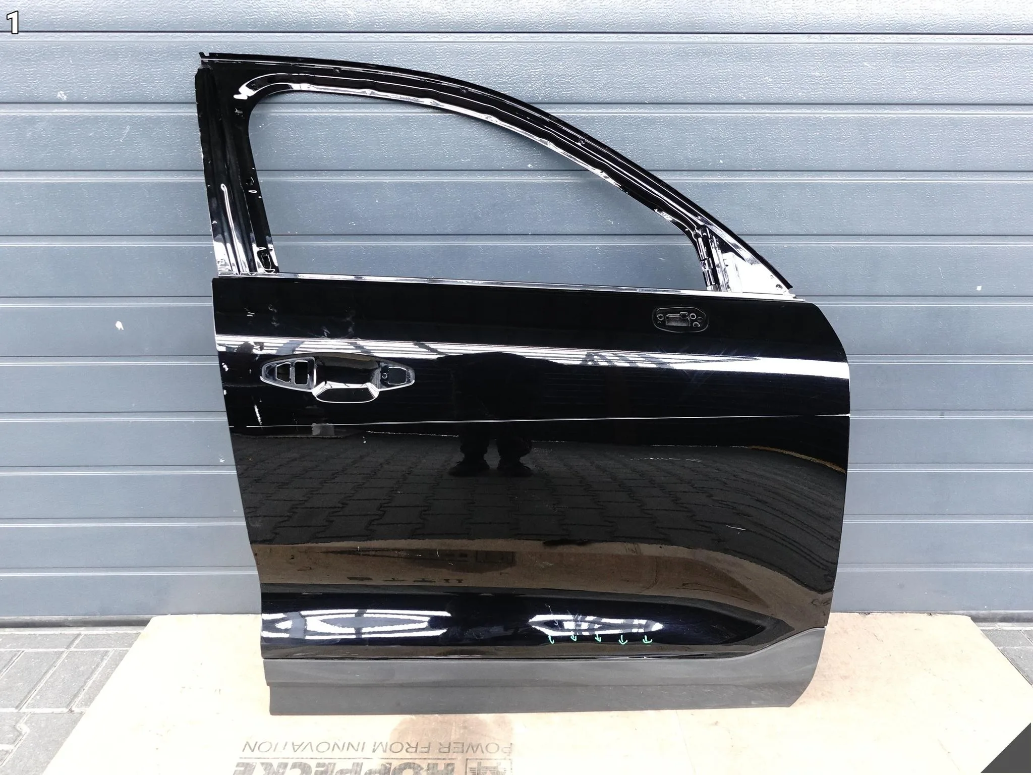 VOLVO XC40 EX40 17- DRZWI DOOR PRZÓD PRAWE + LISTWA 822d153eb0833e9196da9f99d04a1f4b