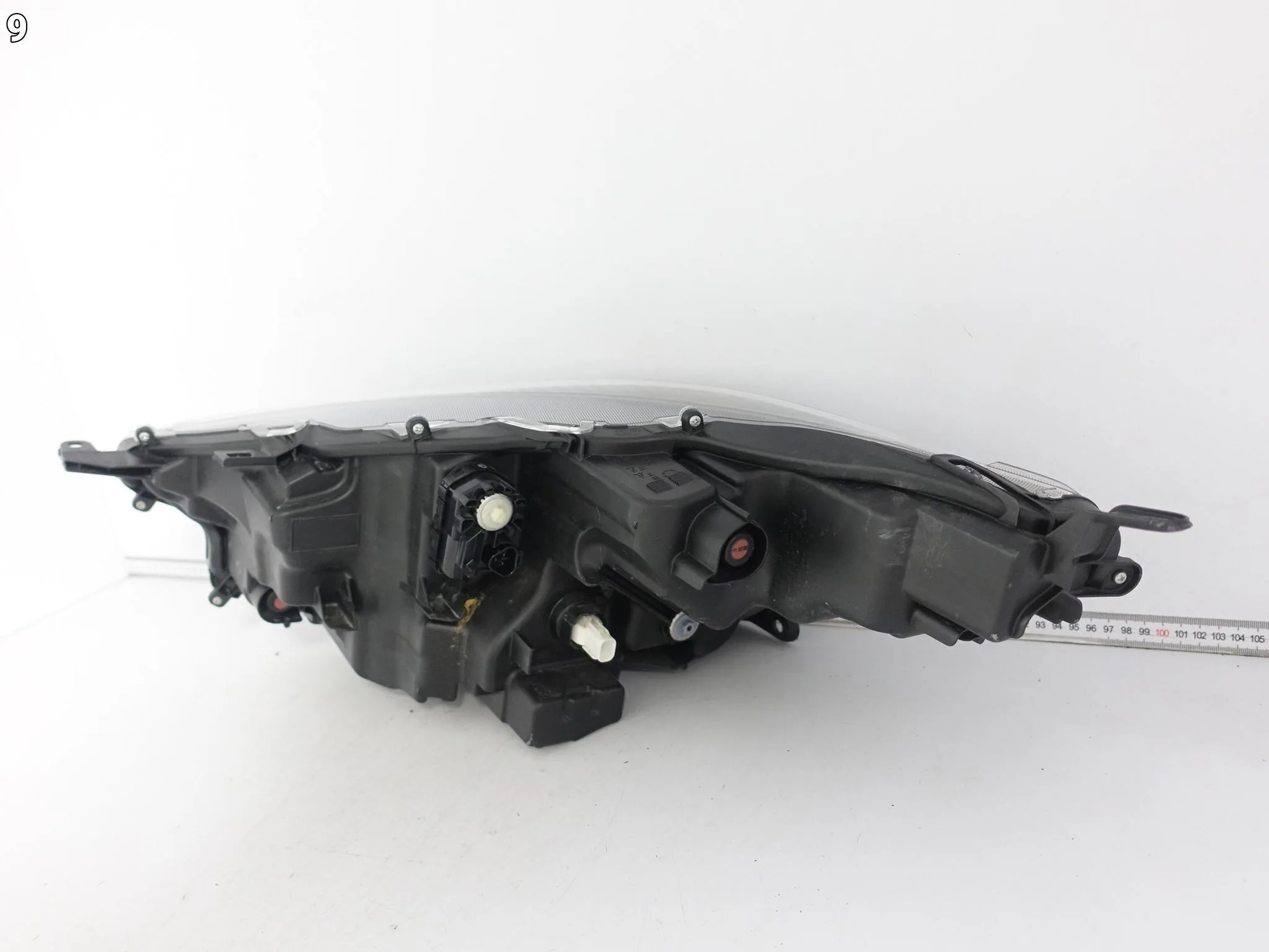 TOYOTA YARIS IV (4 GENERACJA) XP210 GR 20- LAMPA FULL LED PRAWA PRZÓD EU 4cff79fdc1d4b2b360be4b24023c390a