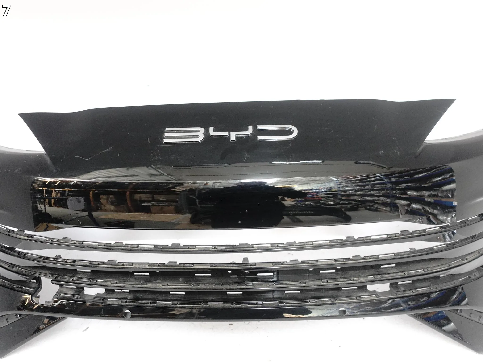 BYD SEAL U SONG PLUS SA3 DM-i 23- ZDERZAK BUMPER PRZÓD (PDC) 9469a0a31233b2ec9d6823900ed3226d
