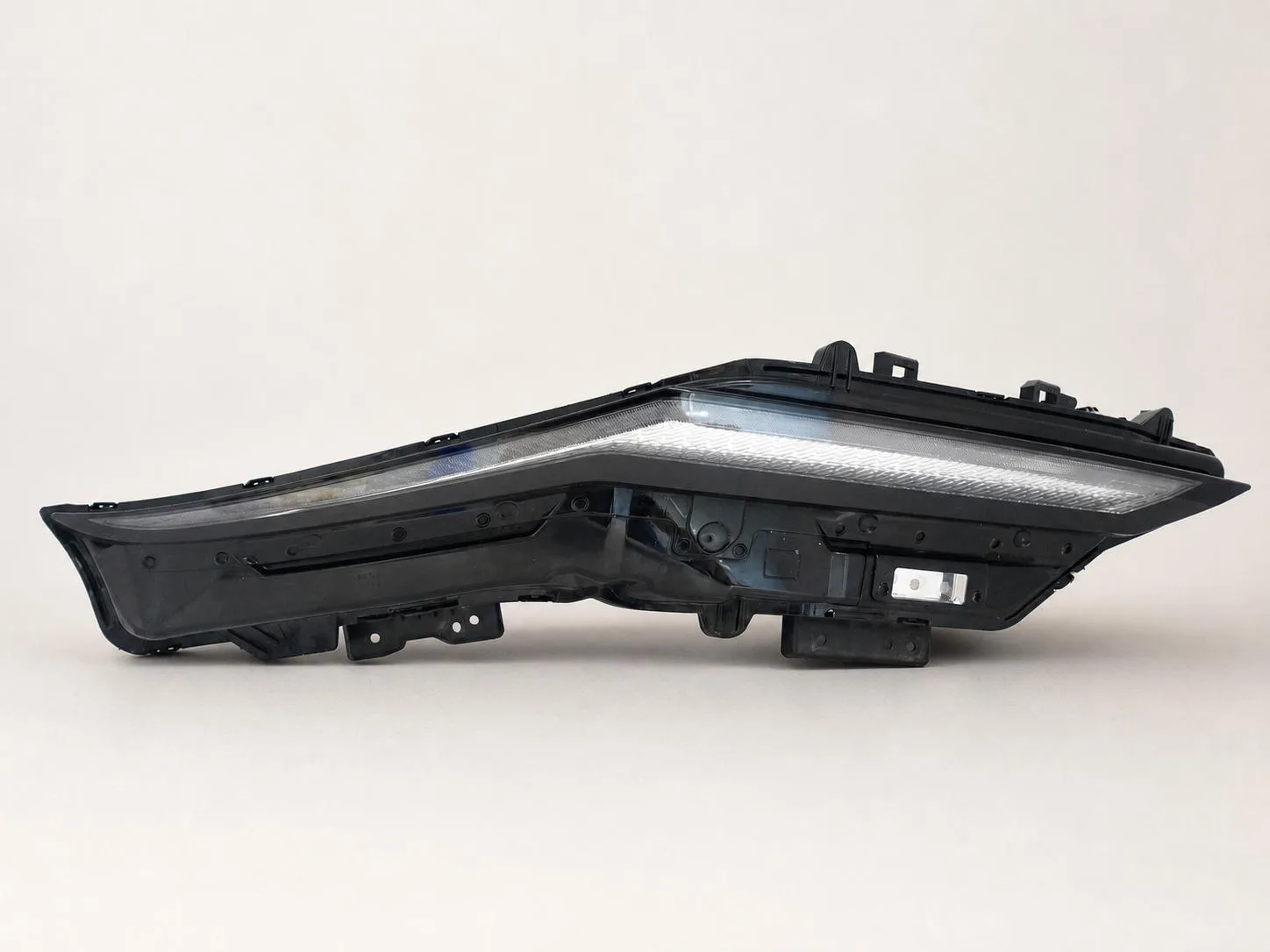 NISSAN ARIYA FE0 22-26 LAMPA FULL LED DRL PRAWA DOLNA PRZÓD EUROPA 01afc83c4ba10fe704e5e9db2dd3c9eb