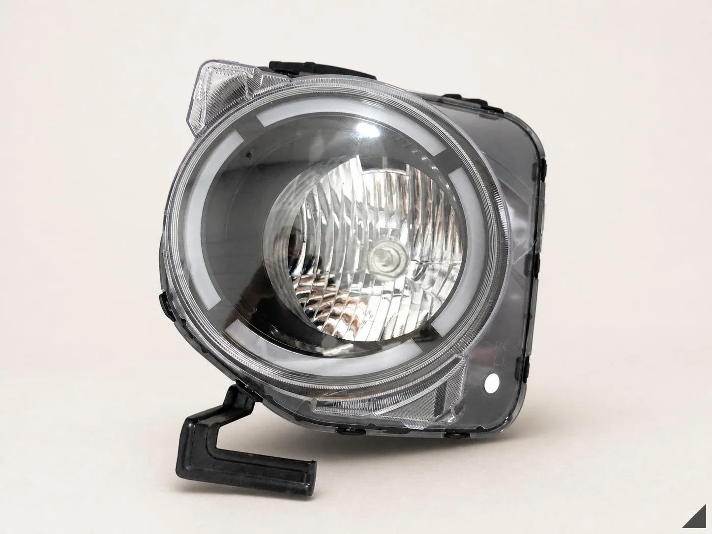 HYUNDAI INSTER AX1 EV 24- LAMPA ZWYKŁA HALOGEN + LED LEWA PRZÓD EUROPA de1cc8e757d71bcd938d4677193a9955