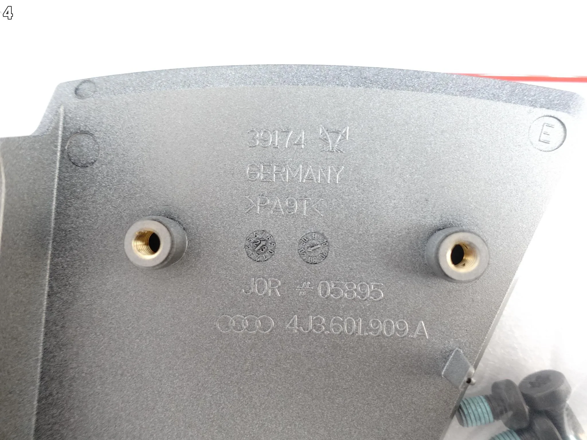AUDI E-TRON GT 4J3 20- NAKŁADKA DEKORACYJNA DEKOR FELGA ALU ALUFELGA 21” 796b99b54128de72cf9e7ccdcd138886