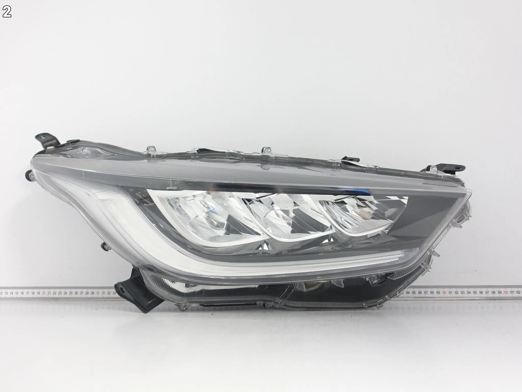 TOYOTA YARIS IV (4 GENERACJA) XP210 GR 20- LAMPA FULL LED PRAWA PRZÓD EU 53df2ce237021bef7b938f192d69e2df