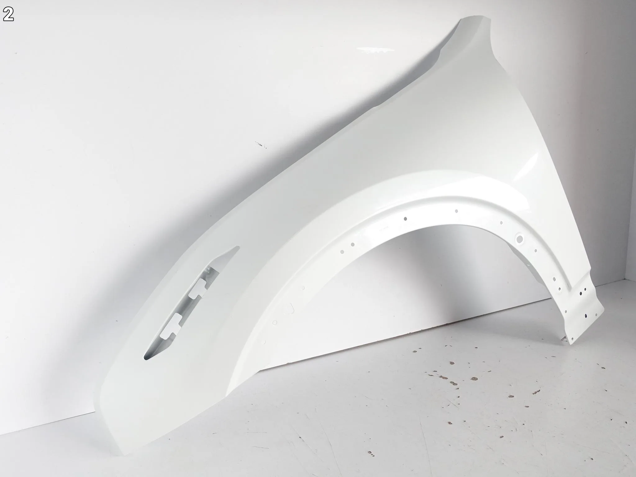 POLESTAR 3 III P519 24- BŁOTNIK FENDER LEWY PRZÓD 44404cbdeccfdb04e72b016fdd315d46