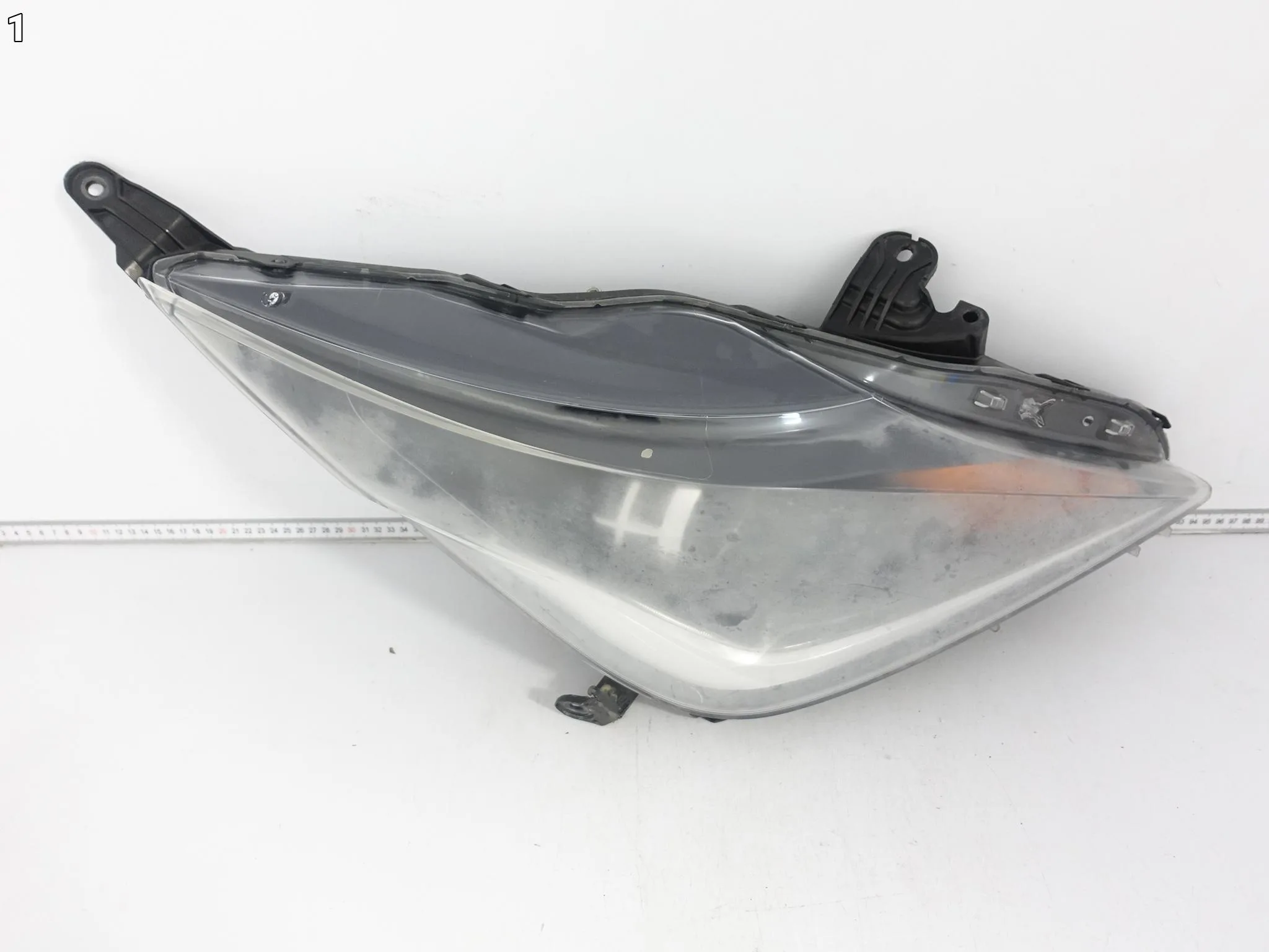 TOYOTA AYGO II 2 AB40 14-18 LAMPA PRAWA ZWYKŁA HALOGEN PRZÓD EUROPA c61f7c1e0ffe8c7dc3ebe23421656688
