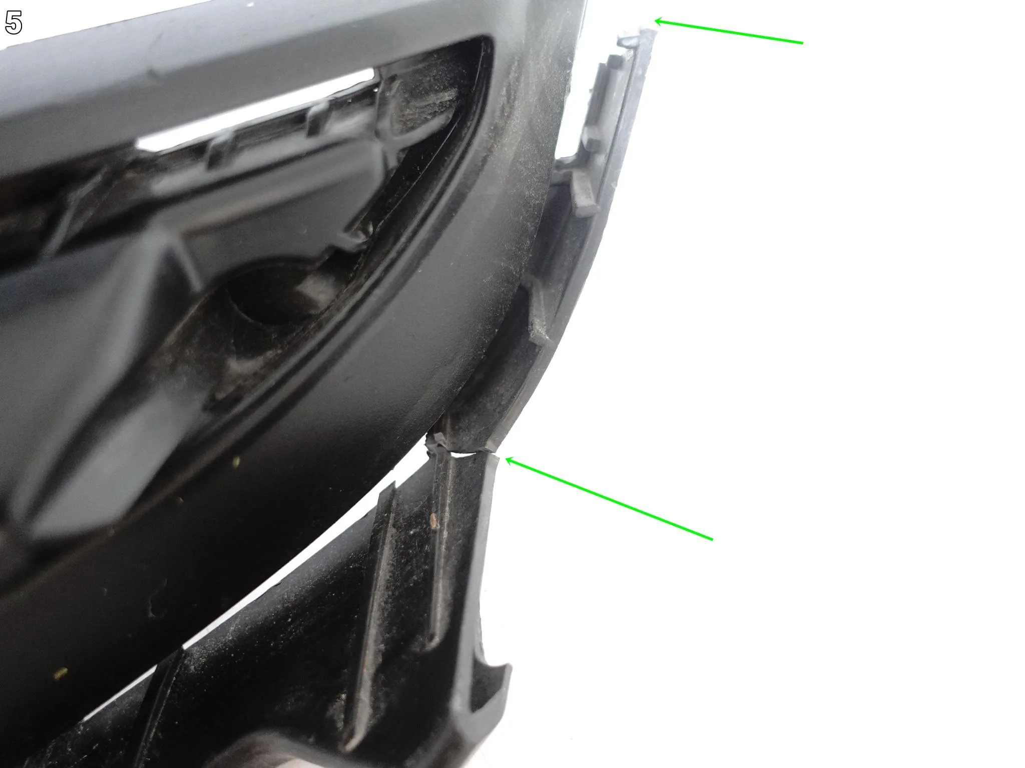PORSCHE MACAN 95B LIFT 21- ATRAPA ZAŚLEPKA KRATKA WLOT W ZDERZAK PRZÓD LEWA 72299aaca3871462c43a6353931032e2