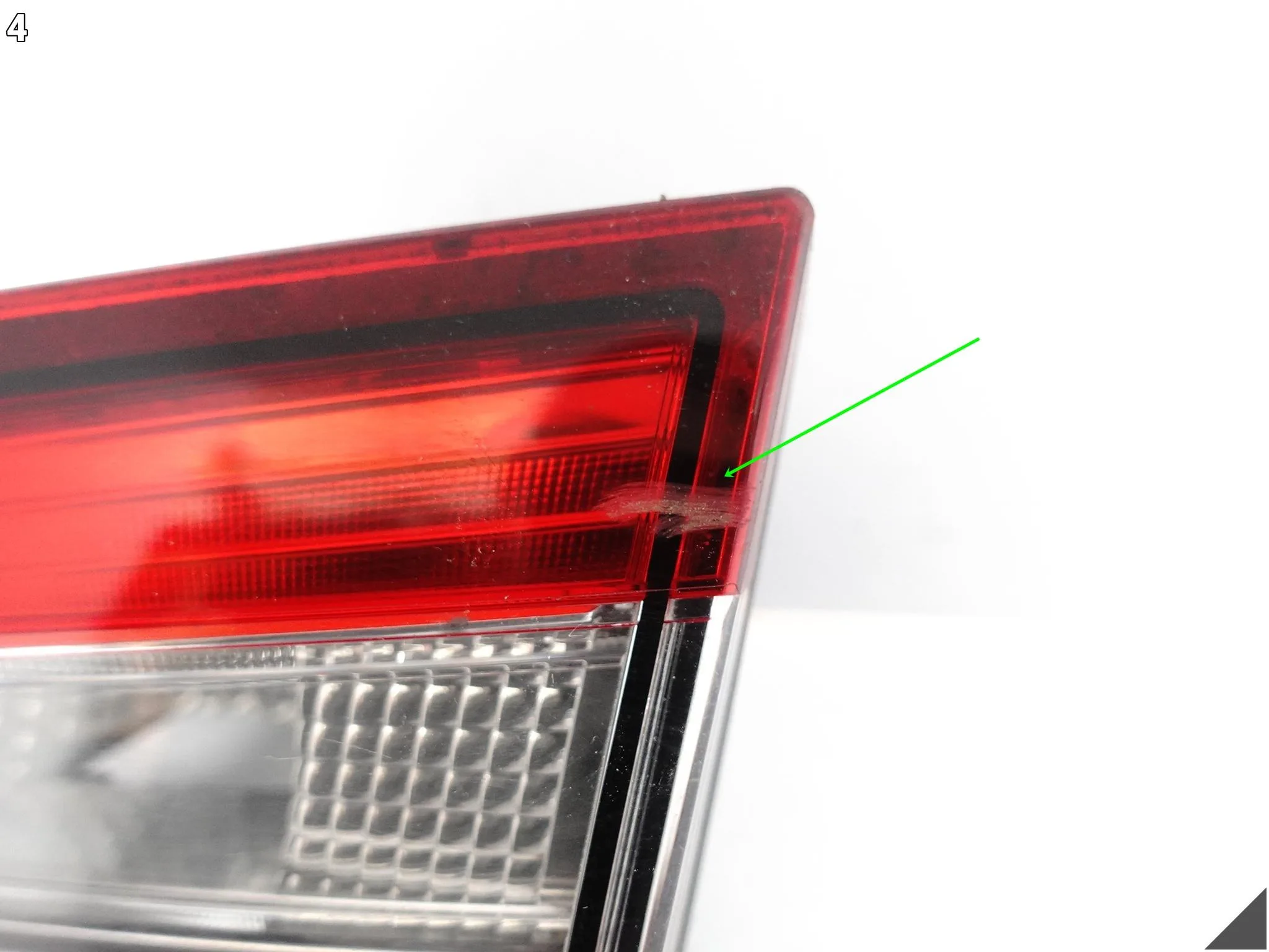 RENAULT CLIO IV 4 HATCHBACK 12-16 LAMPA W KLAPĘ BAGAŻNIKA TYŁ PRAWA EU 016341b7508965f428ea2771b0d4d183