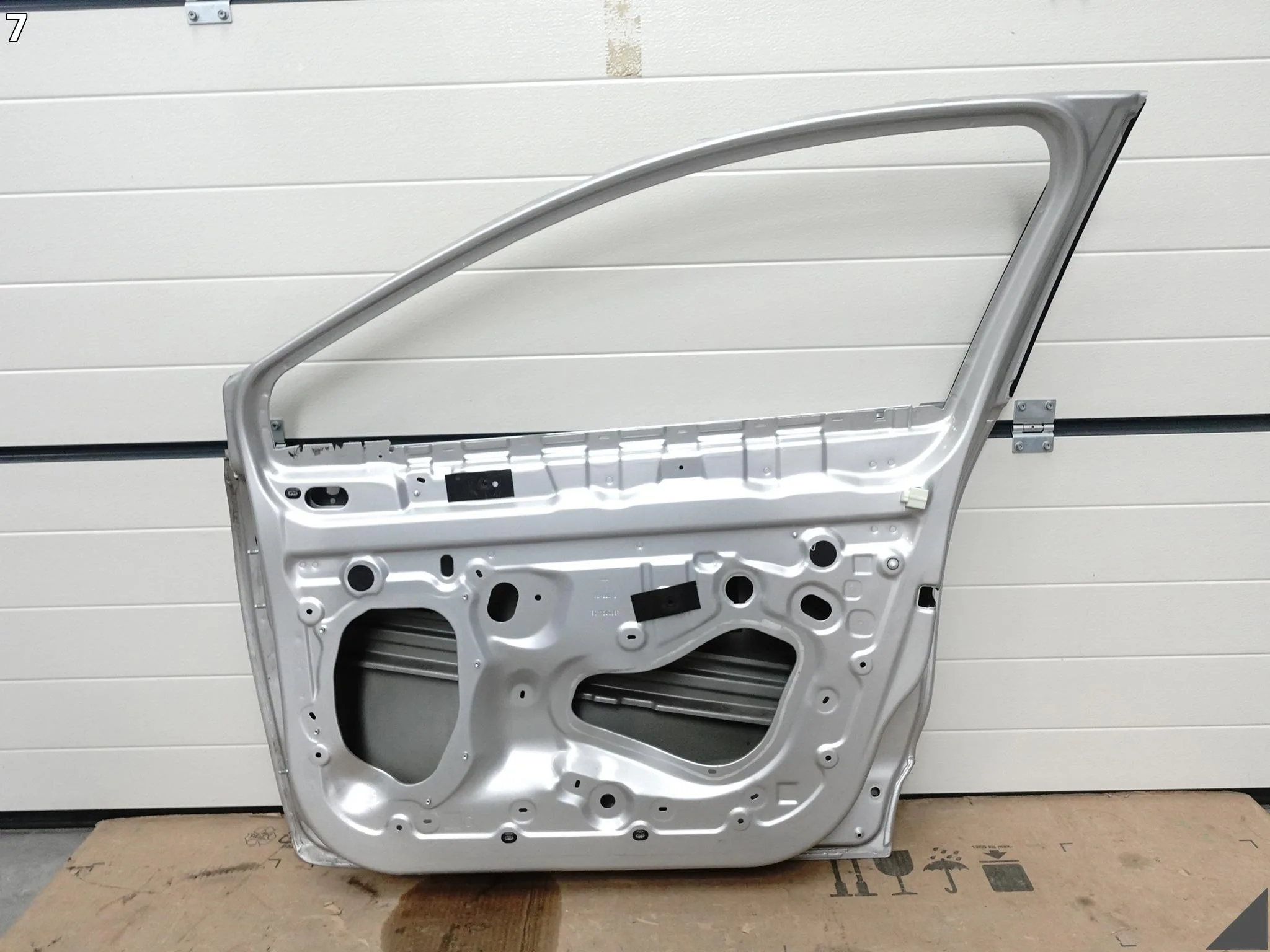 RENAULT CLIO IV (4 GENERACJA) HATCHBACK 12-20 LIFT DRZWI DOOR PRAWE PRZÓD 37d0a2d681ac9b1b91733450b7cfc5bc