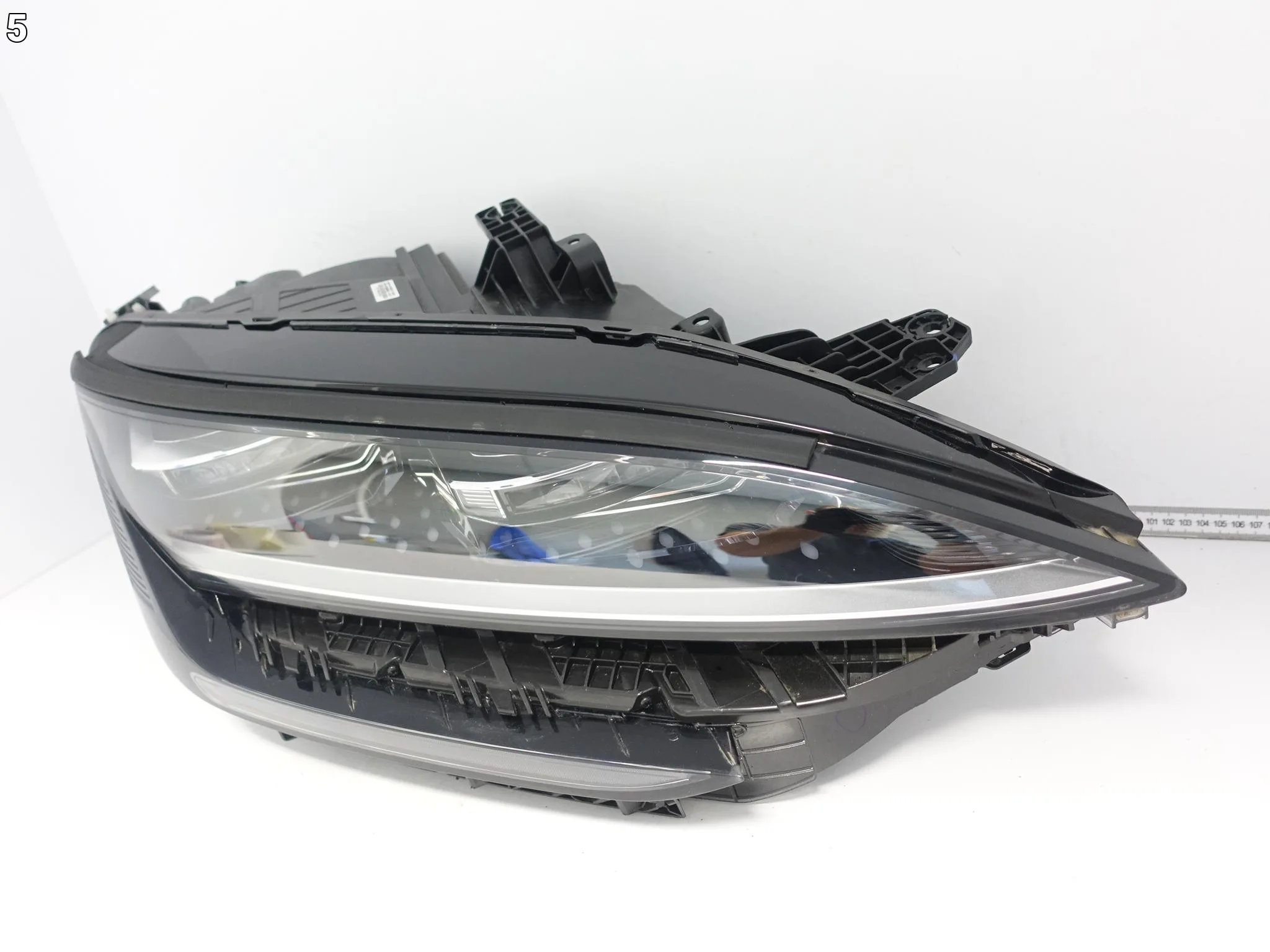 BYD SEAL U SONG PLUS SA3HK SA3 DM-i 23- LAMPA FULL LED PRAWA PRZÓD EUROPA fd4a83d9df7bfa6e66321388e8c4f6c4